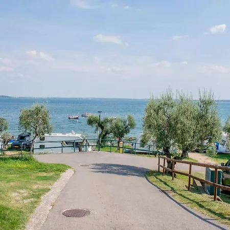 Mobile For Families At Garda Moniga del Garda